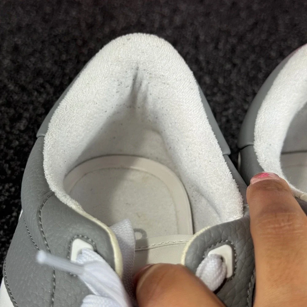 Alo Yoga Alo-X Sneaker Vegan Leather Grey White Mens 12.5 Womens 14 unisex